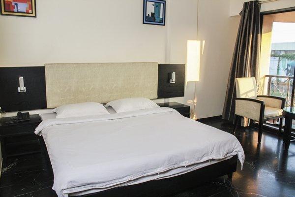 Hotel Aristro Lonavala Værelse billede